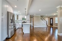 173 N 5TH, Bethpage, NY 11714