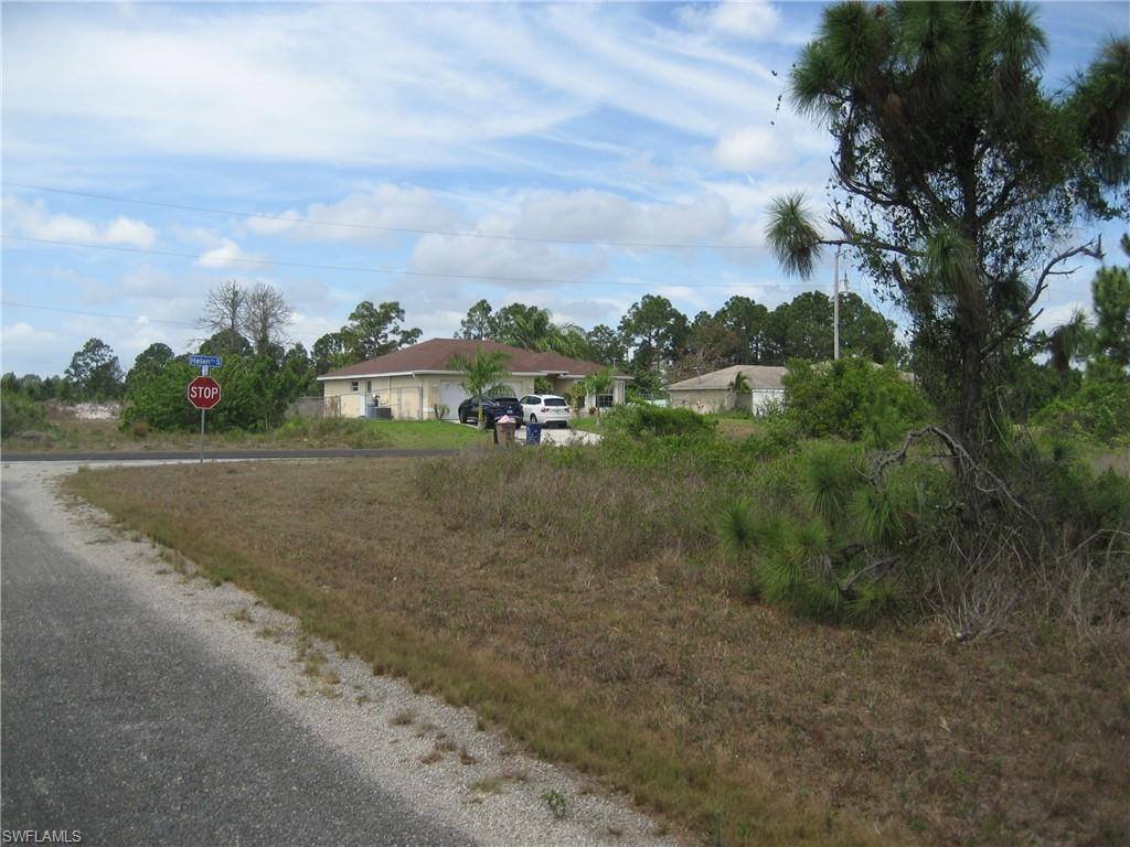 1239 Hathor Street East, Lehigh Acres, FL 33974