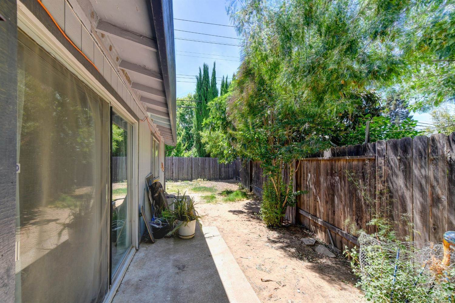 5804 41st Street, Sacramento, CA 95824