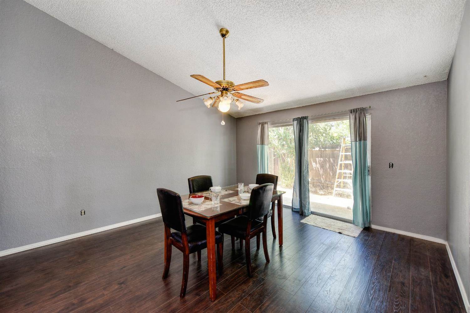 5804 41st Street, Sacramento, CA 95824