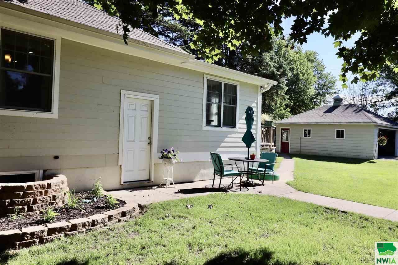 602 Alderson St, Sloan, IA 51055