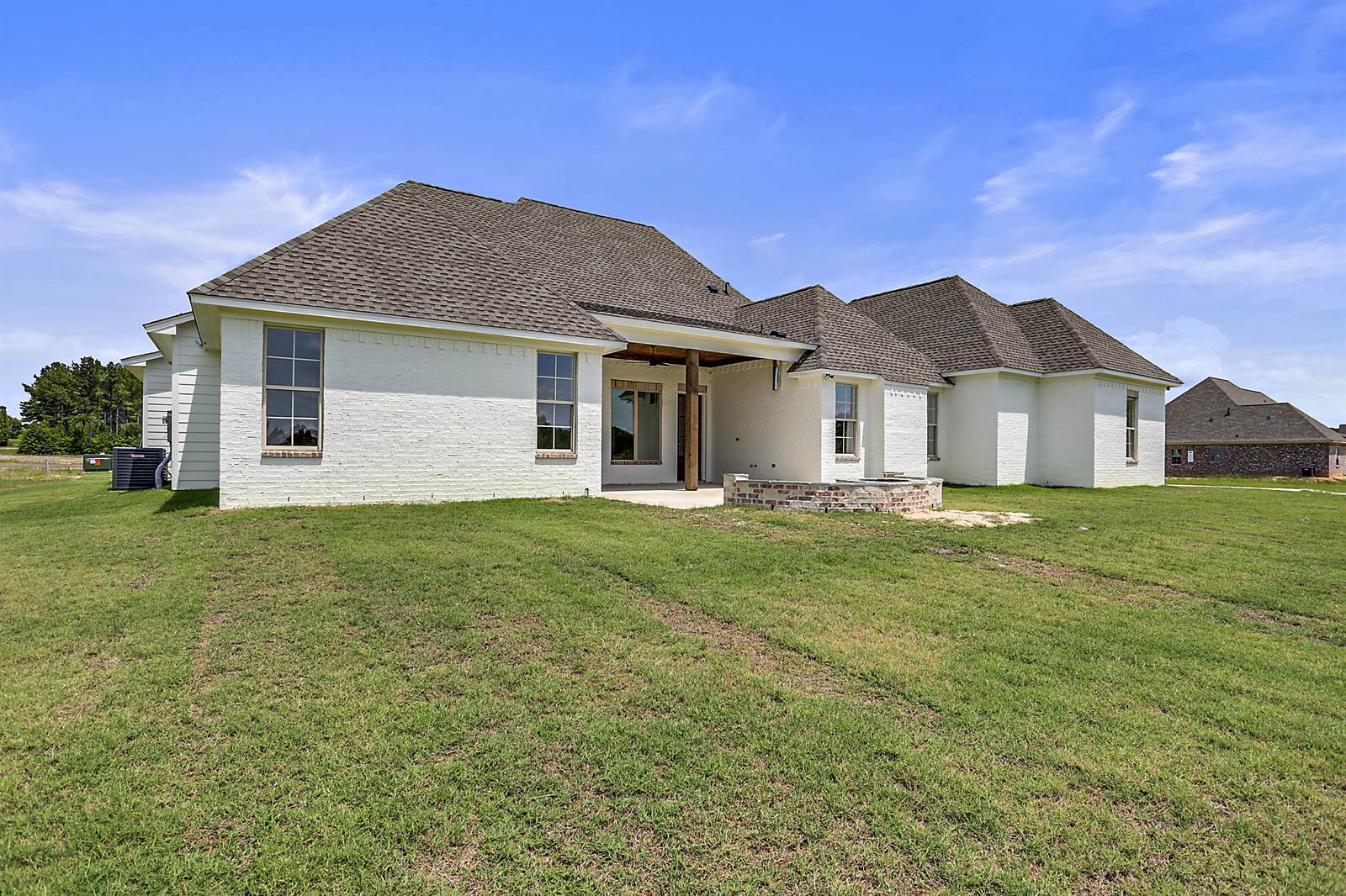 110 Anchor Ln, Brandon, MS 39047