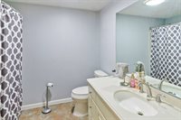 8 Kristopher Lane, Raymond, NH 03077