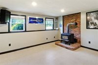 8 Kristopher Lane, Raymond, NH 03077