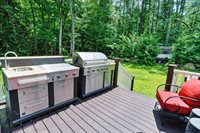 8 Kristopher Lane, Raymond, NH 03077