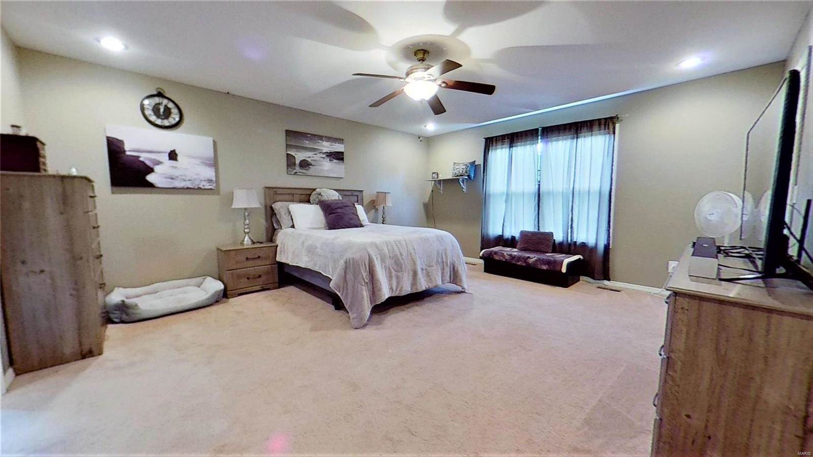 19620 Salem Road, Waynesville, MO 65583