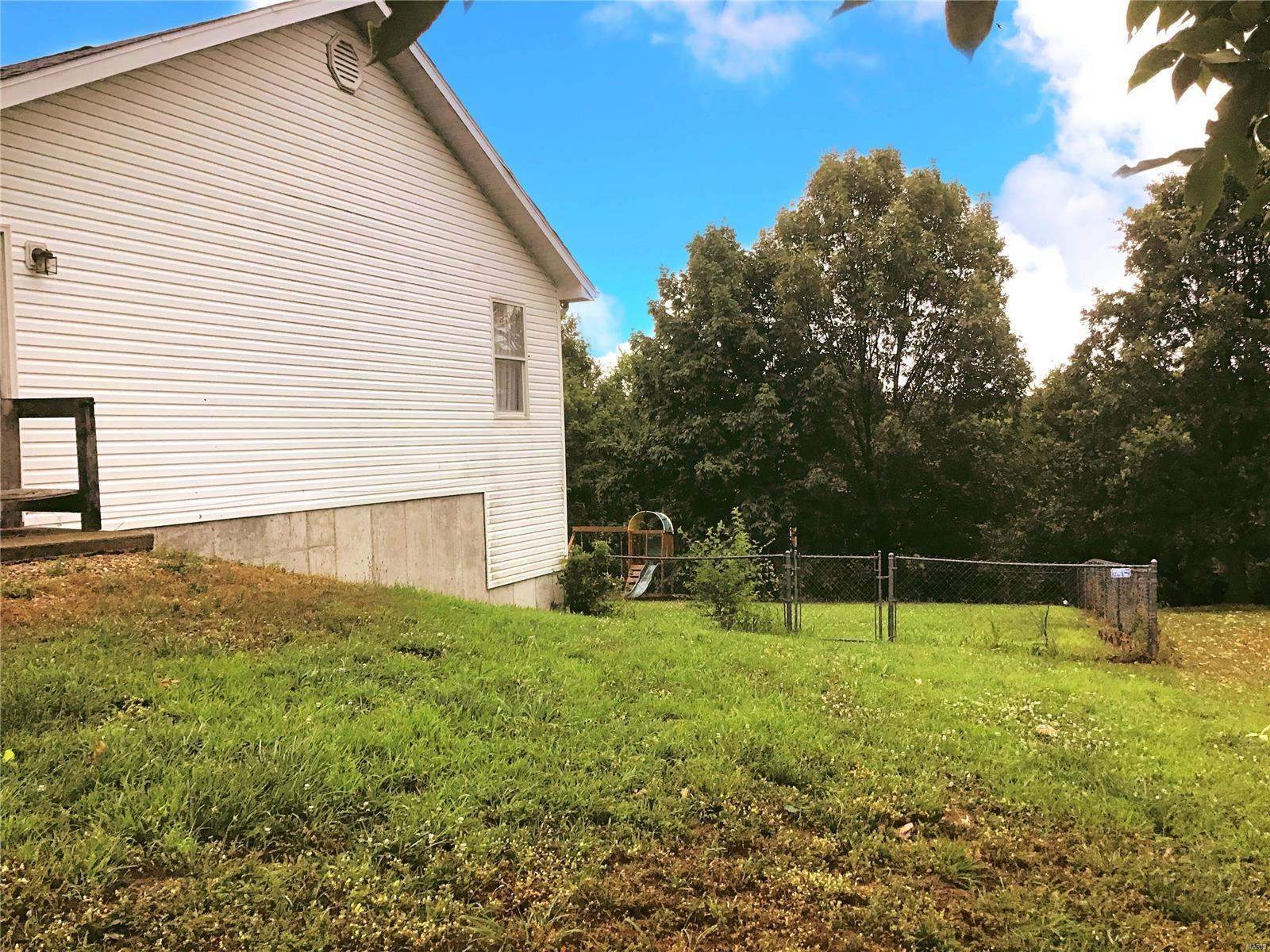 19620 Salem Road, Waynesville, MO 65583