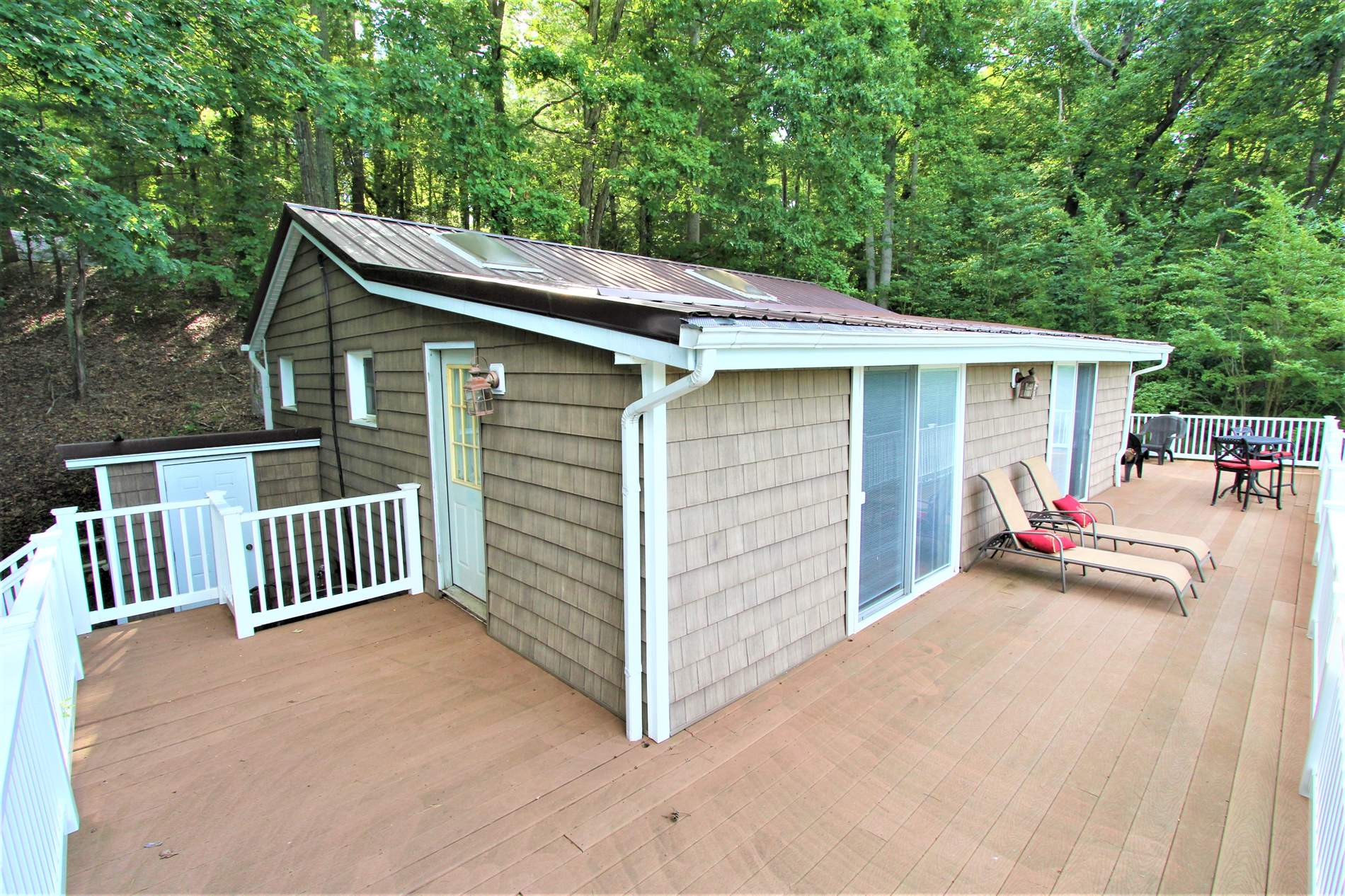 1463 Sunrise Loop, Lynch Station, VA 24571