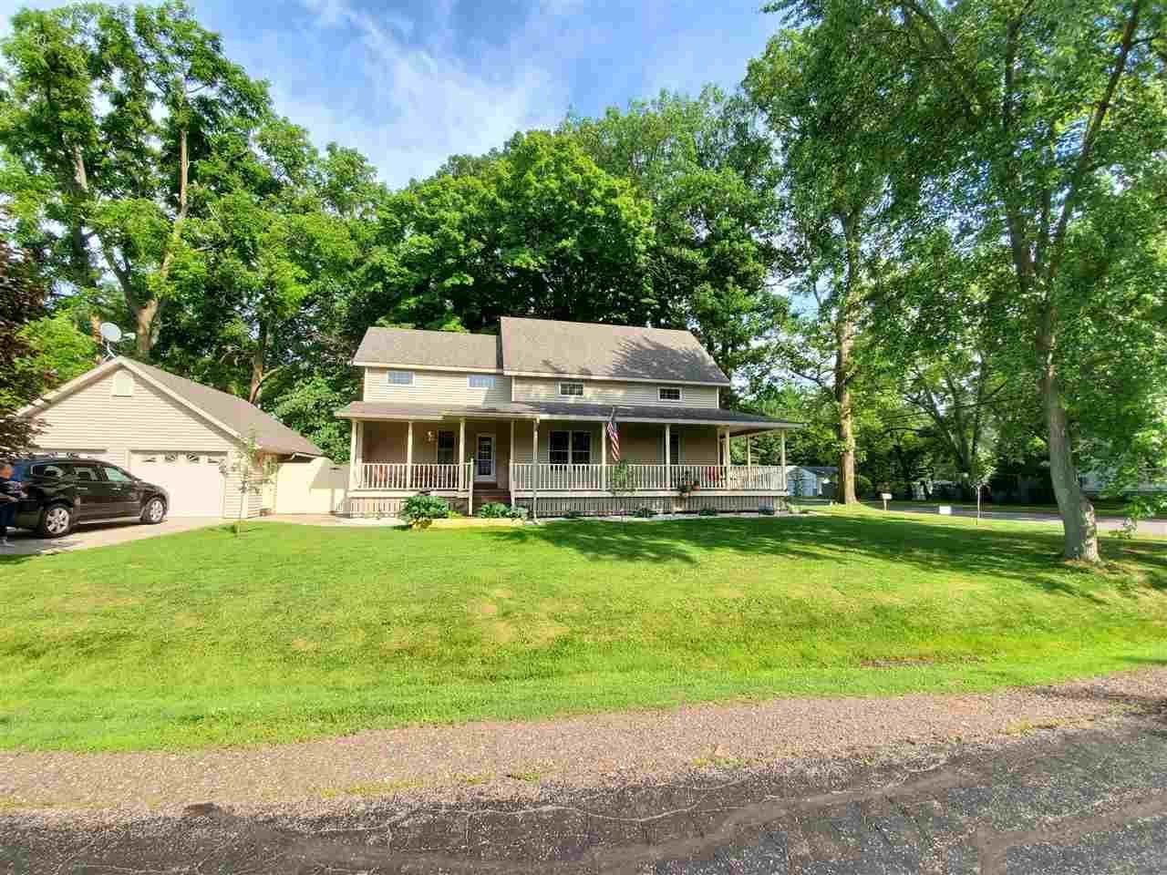 1203 E Blodgett Street, Marshfield, WI 54449