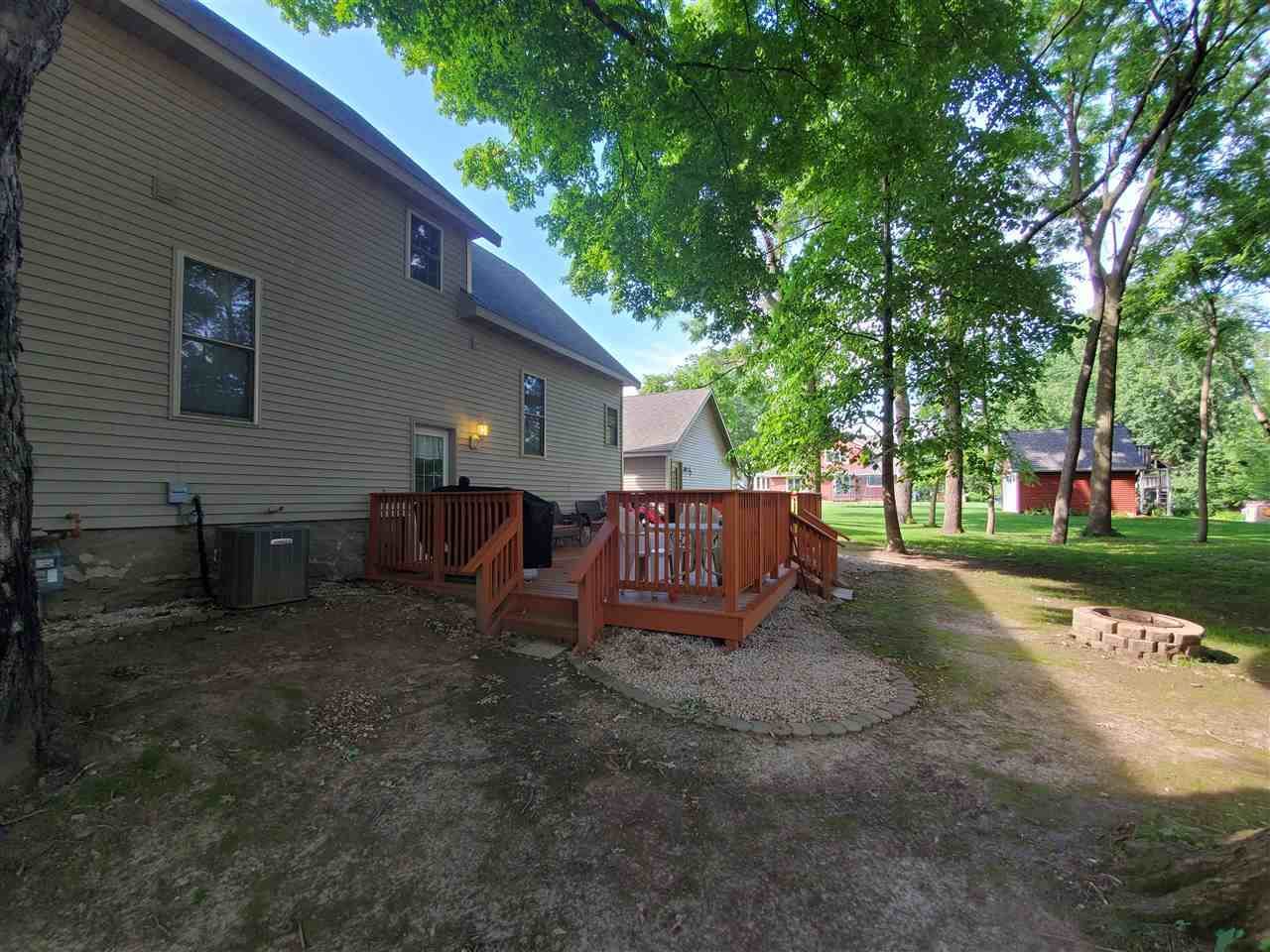 1203 E Blodgett Street, Marshfield, WI 54449