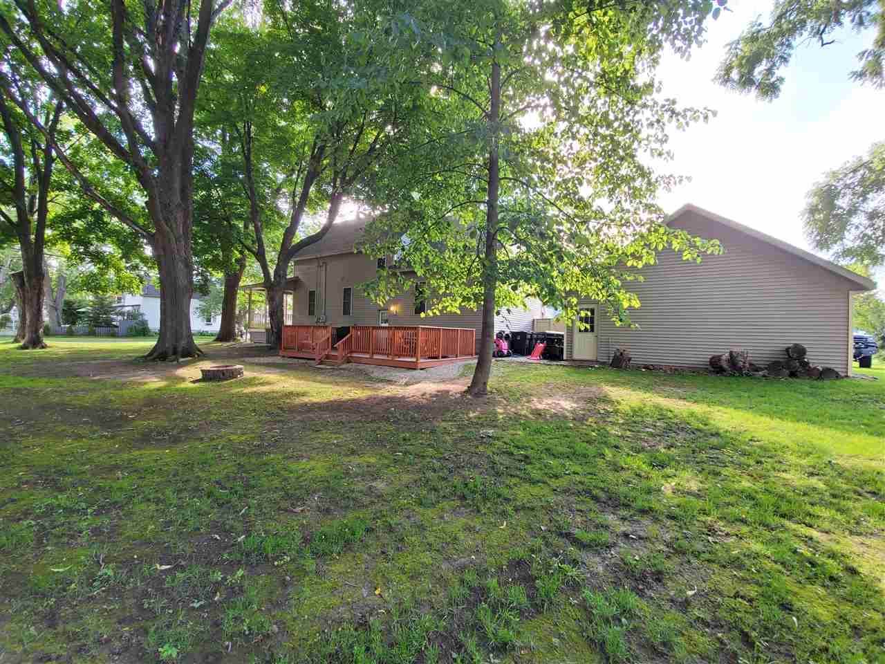 1203 E Blodgett Street, Marshfield, WI 54449