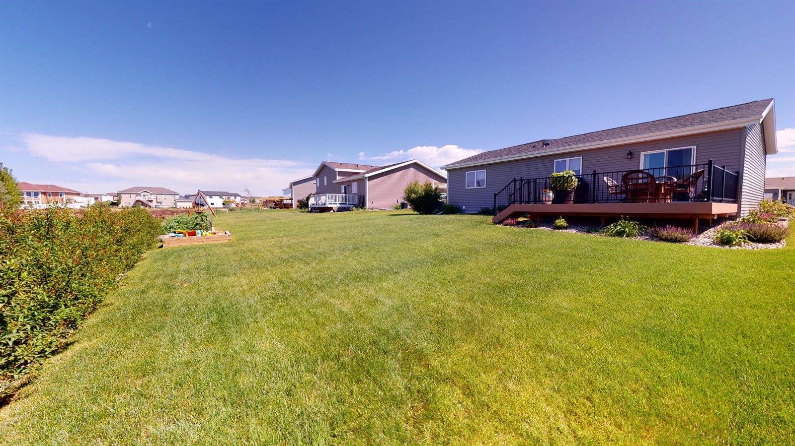 3400 Doubleday Drive, Bismarck, ND 58503