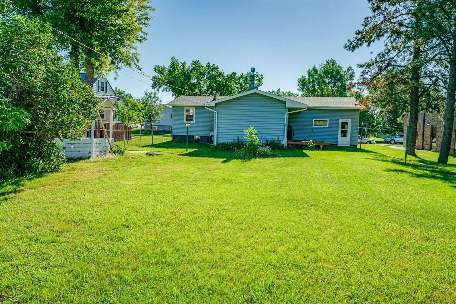 214 3rd Street North, New Salem, ND 58563