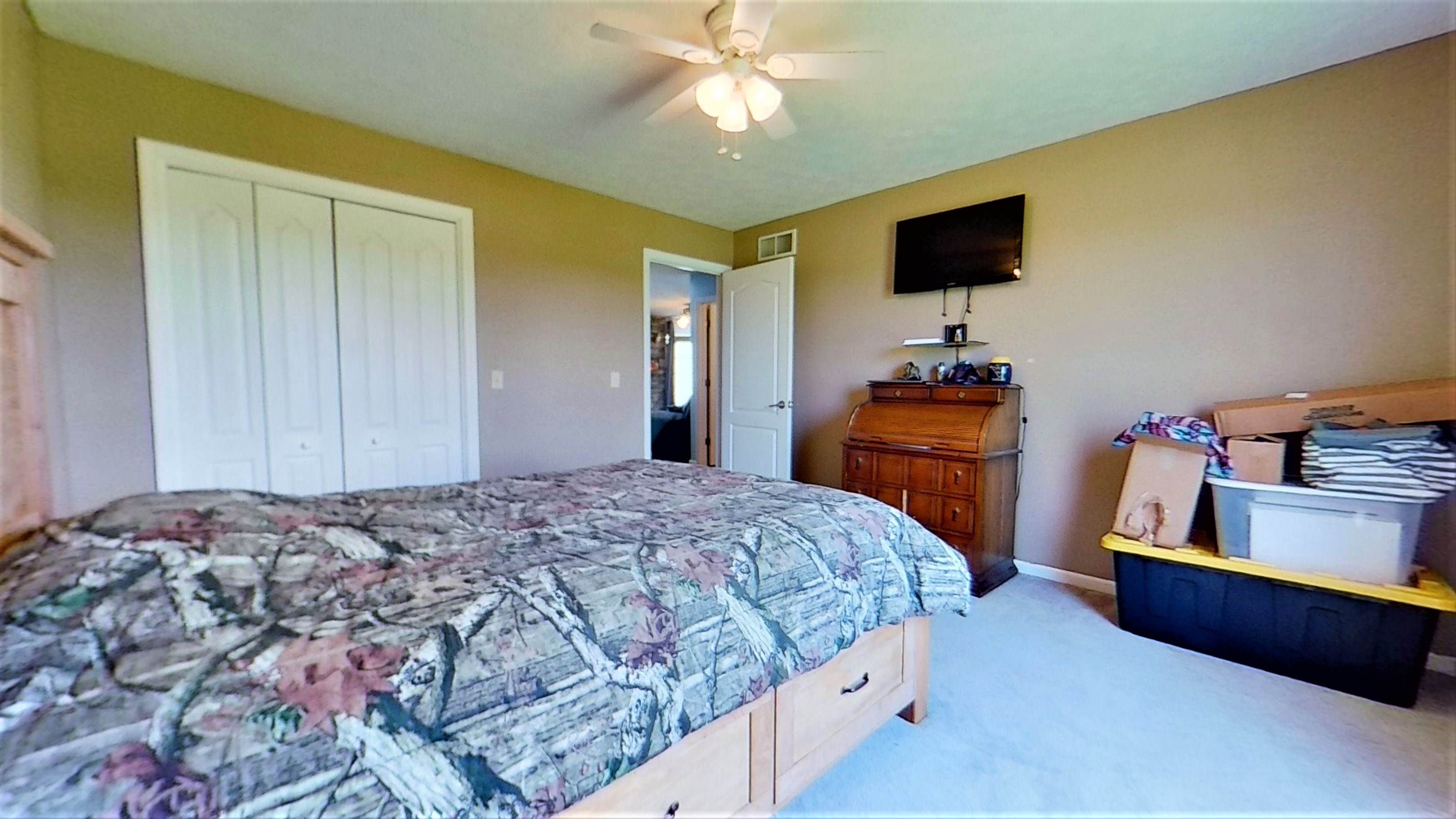 18430 Charity Drive, Dixon, MO 65459