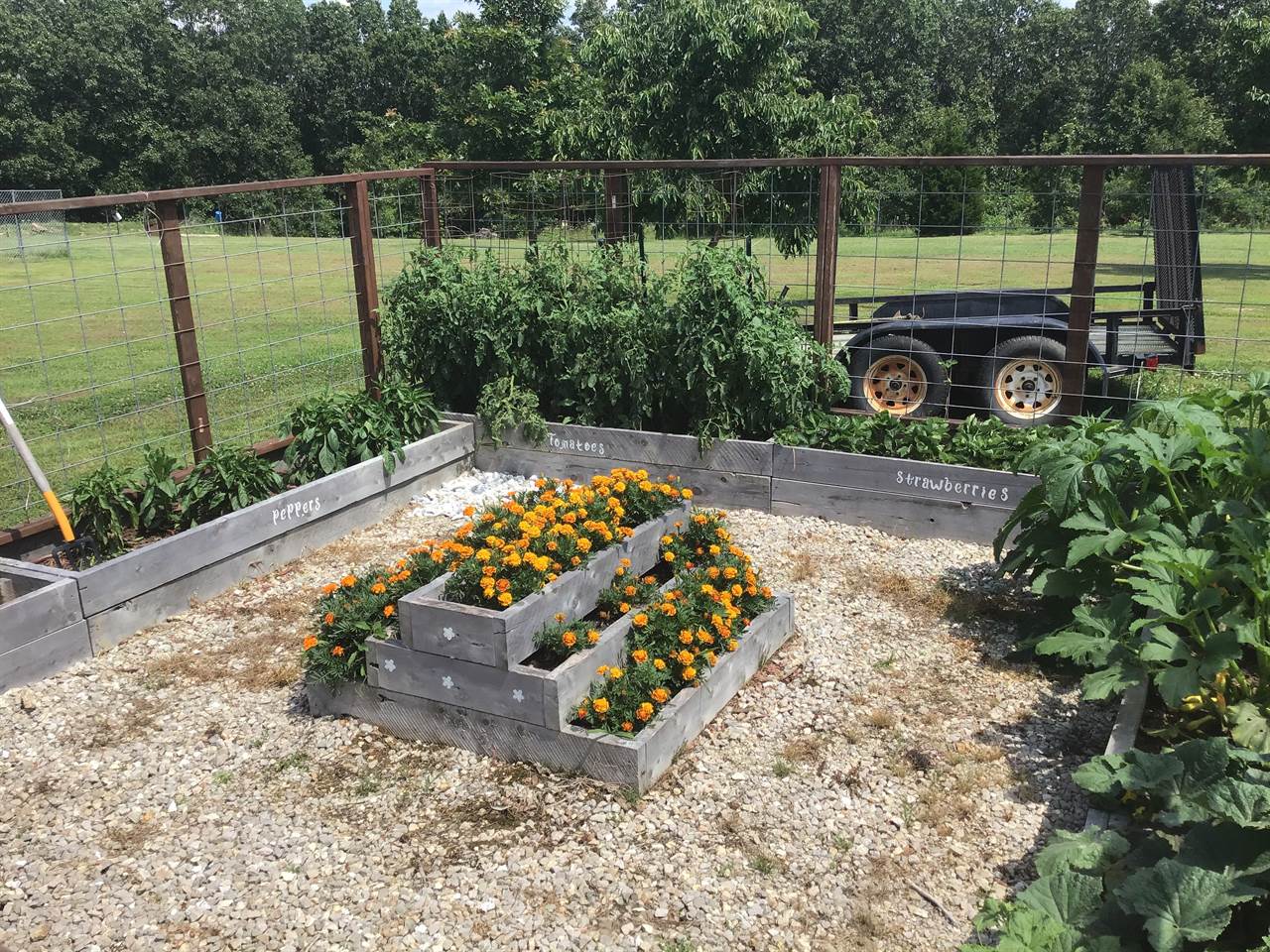 18430 Charity Drive, Dixon, MO 65459