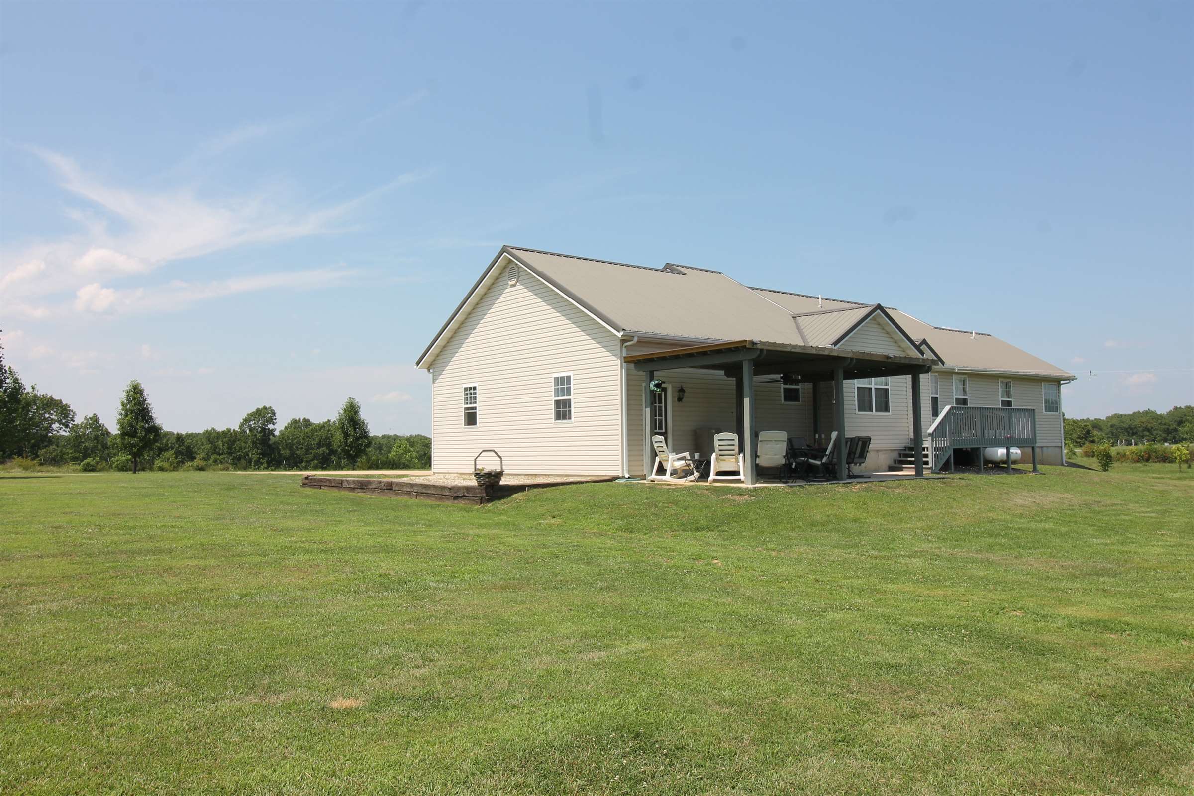 18430 Charity Drive, Dixon, MO 65459