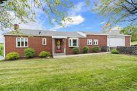 1204 Oakridge Rd, McDonald, PA 15057