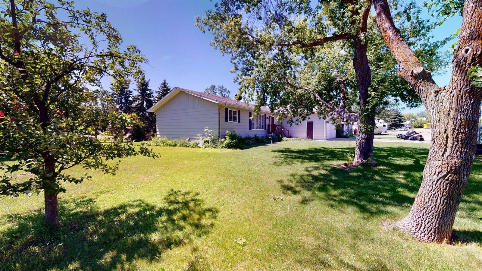 115 Minnesota Avenue, Wilton, ND 58579