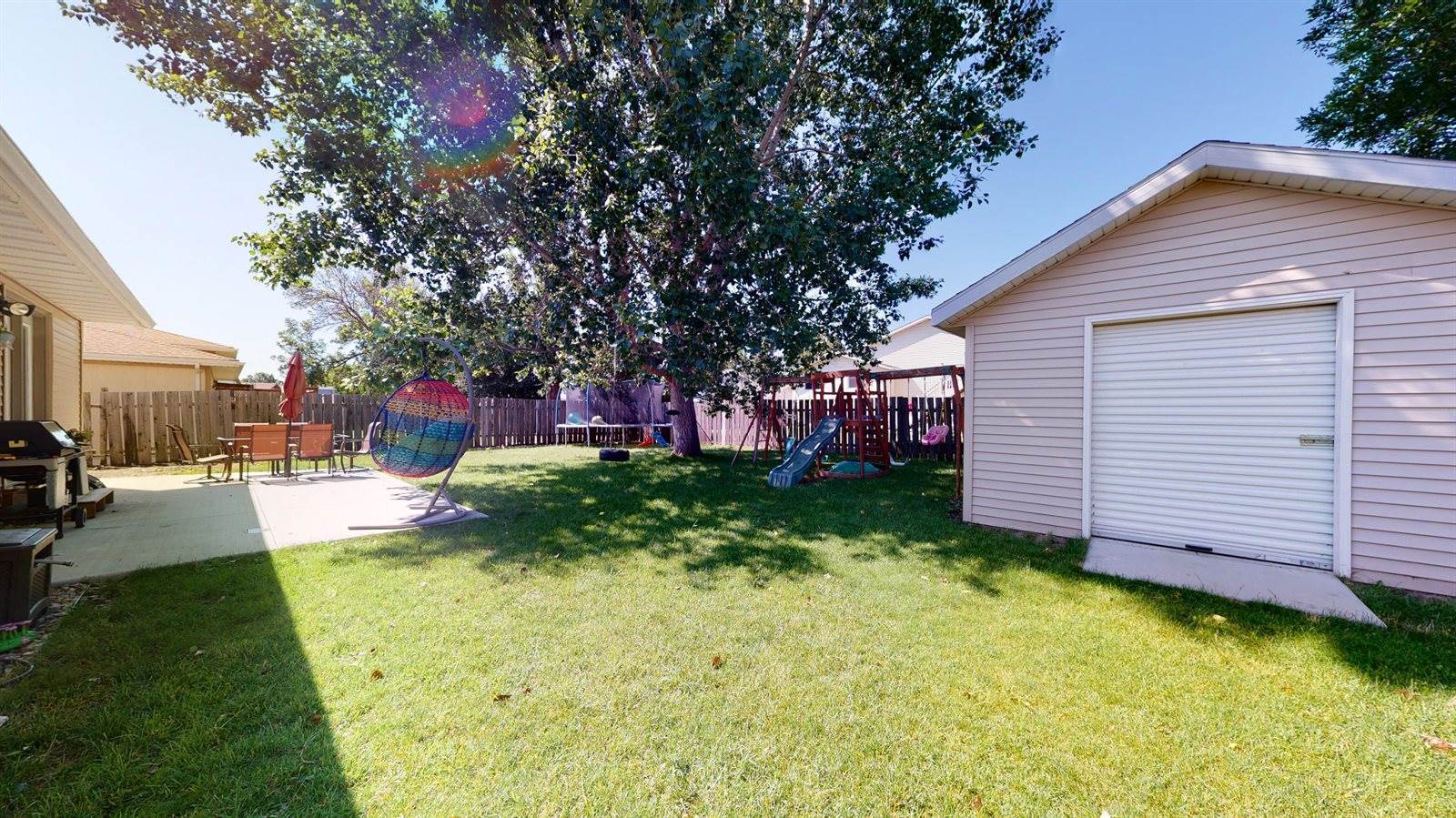 1444 Billings Drive, Bismarck, ND 58504