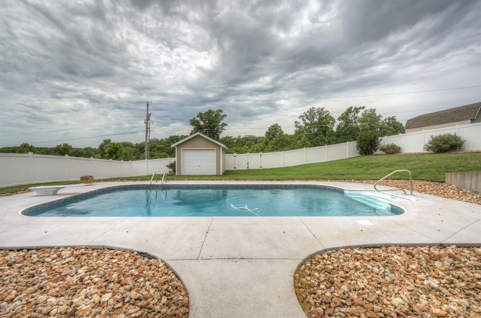 3010 South Ashwood Drive, Joplin, MO 64804