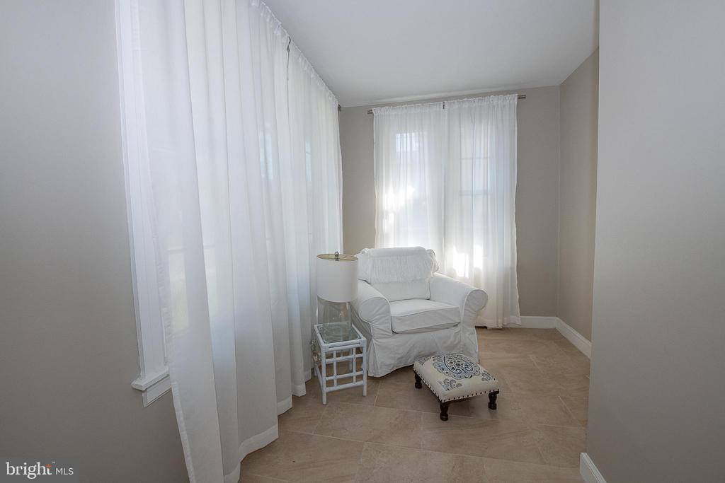 124 East Plumstead Avenue, Lansdowne, PA 19050