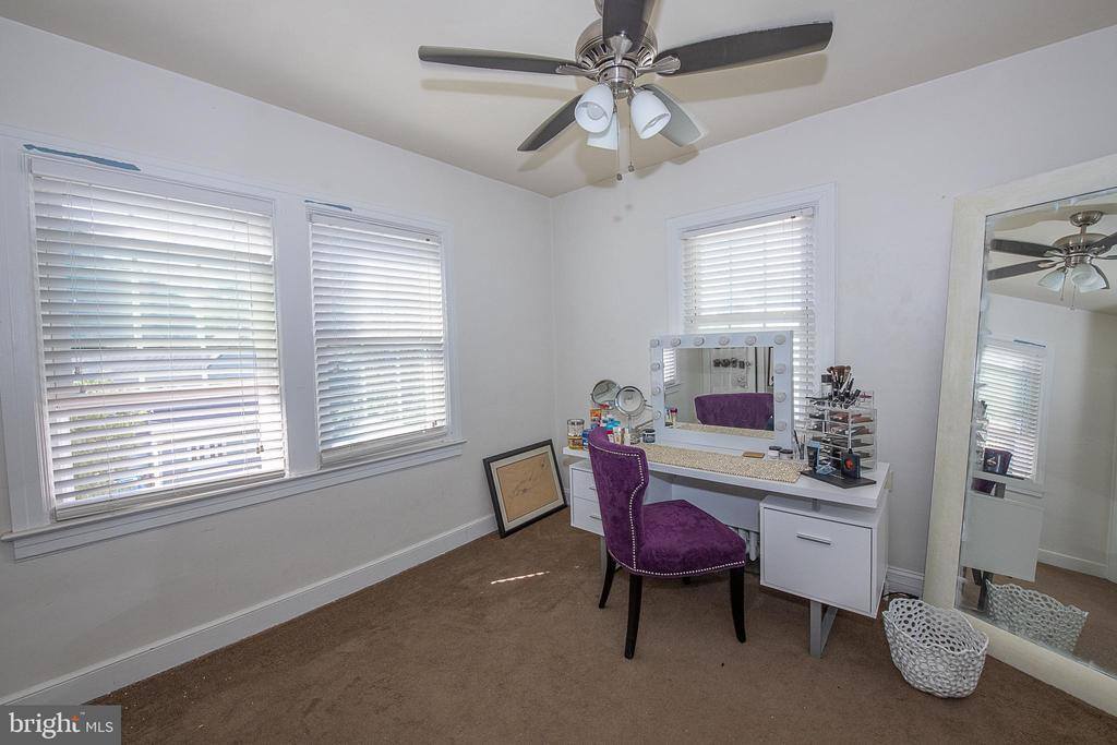 124 East Plumstead Avenue, Lansdowne, PA 19050