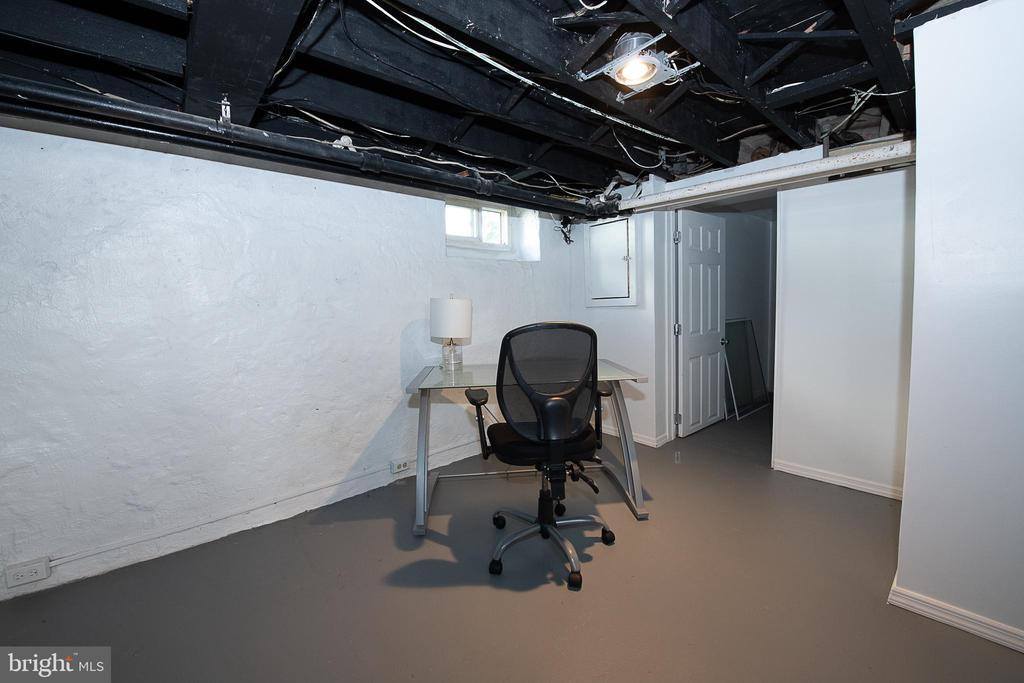 124 East Plumstead Avenue, Lansdowne, PA 19050