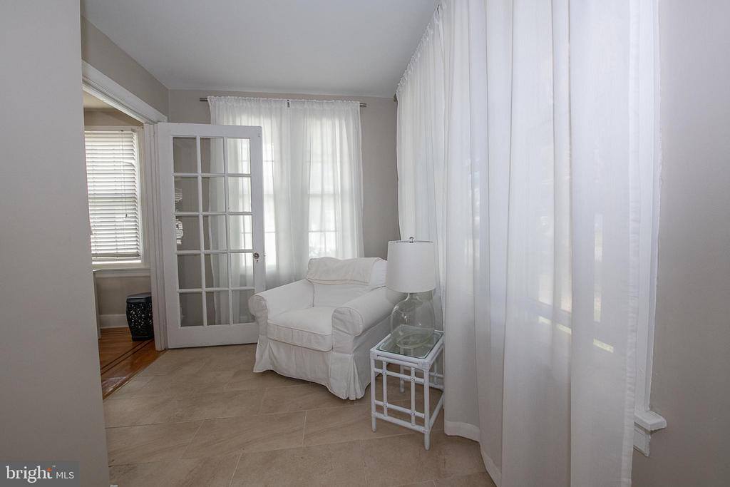 124 East Plumstead Avenue, Lansdowne, PA 19050