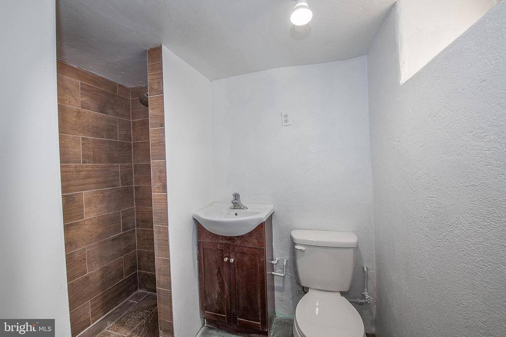 124 East Plumstead Avenue, Lansdowne, PA 19050