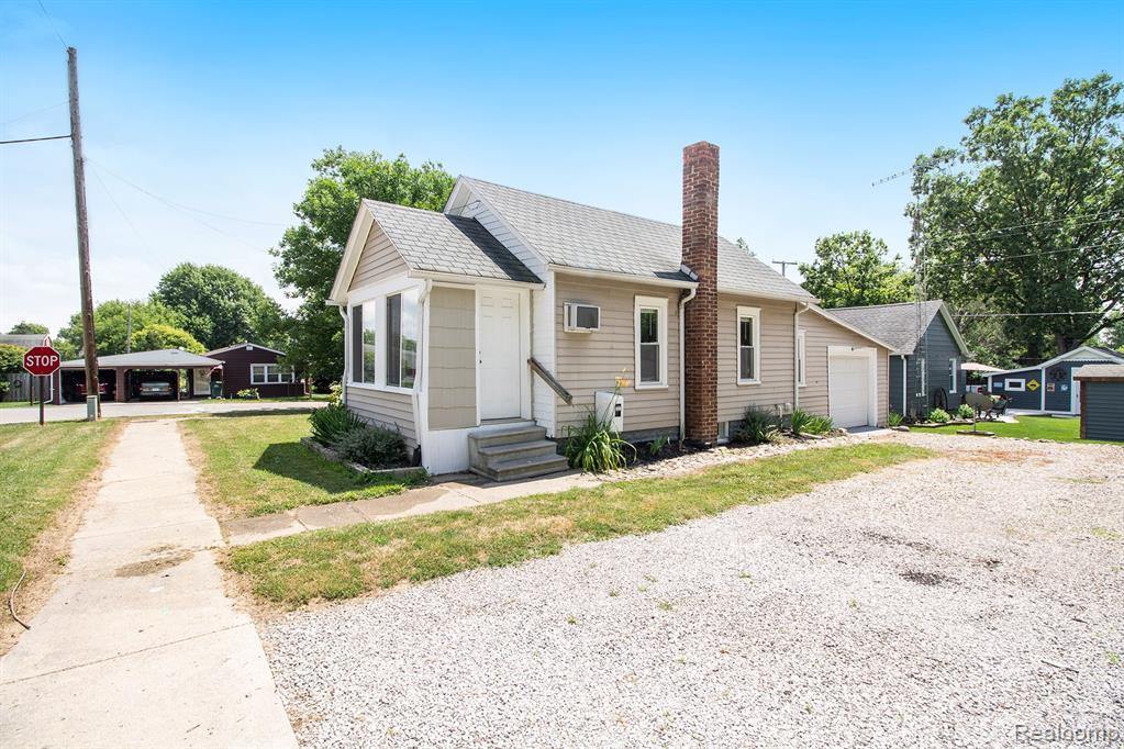 228 Hale Street, Fowlerville Village, MI 48836