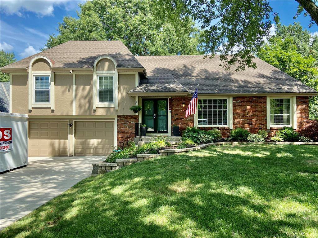 7709 Westgate Drive, Lenexa, KS 66216