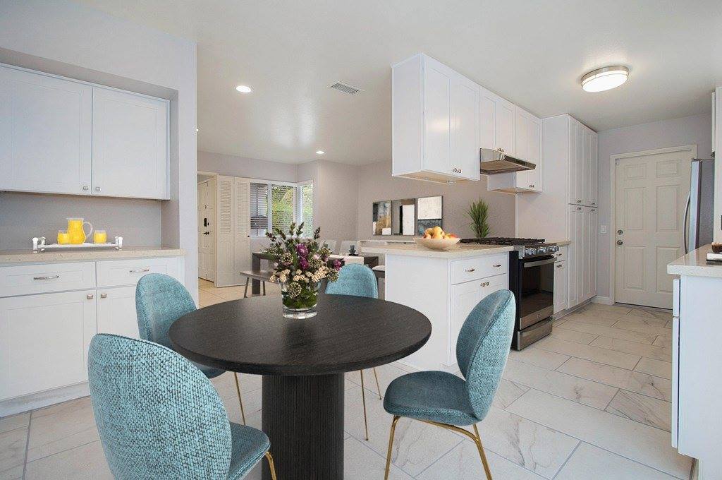 13411 Epping Way, Tustin, CA 92780