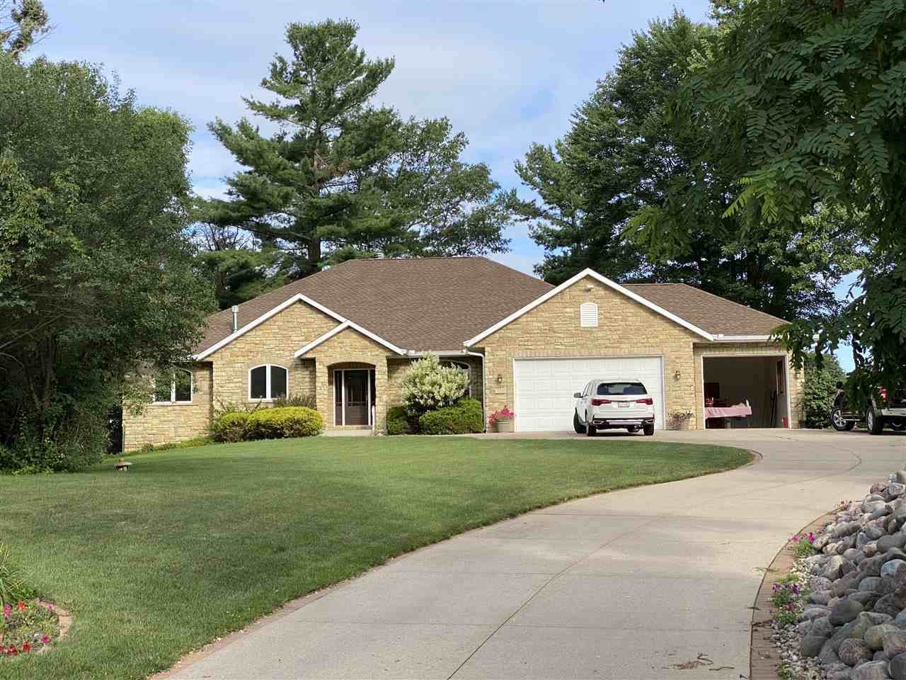 1720 Riverwood Lane, Wisconsin Rapids, WI 54494