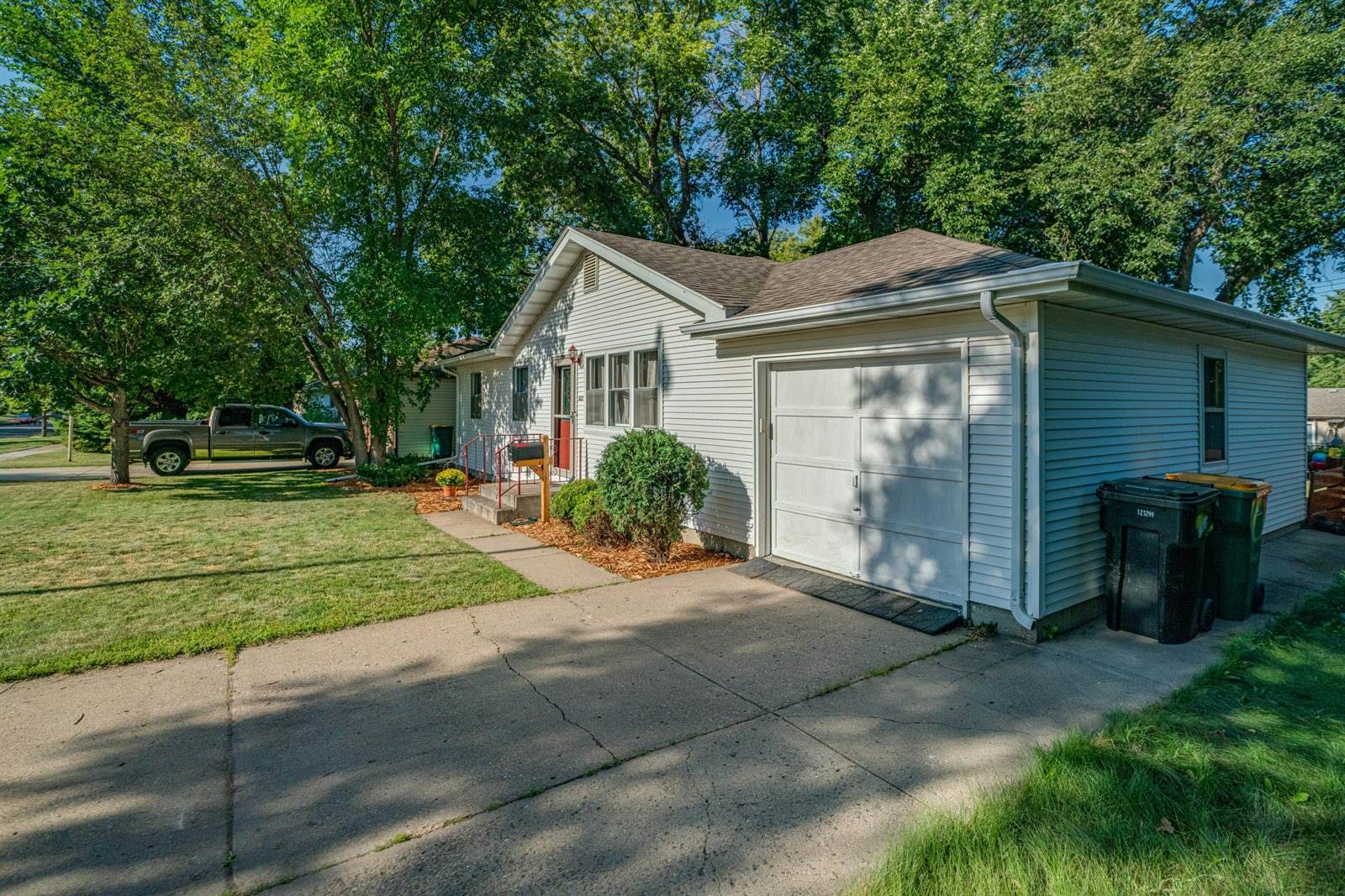 1822 Washington Street, Bismarck, ND 58501