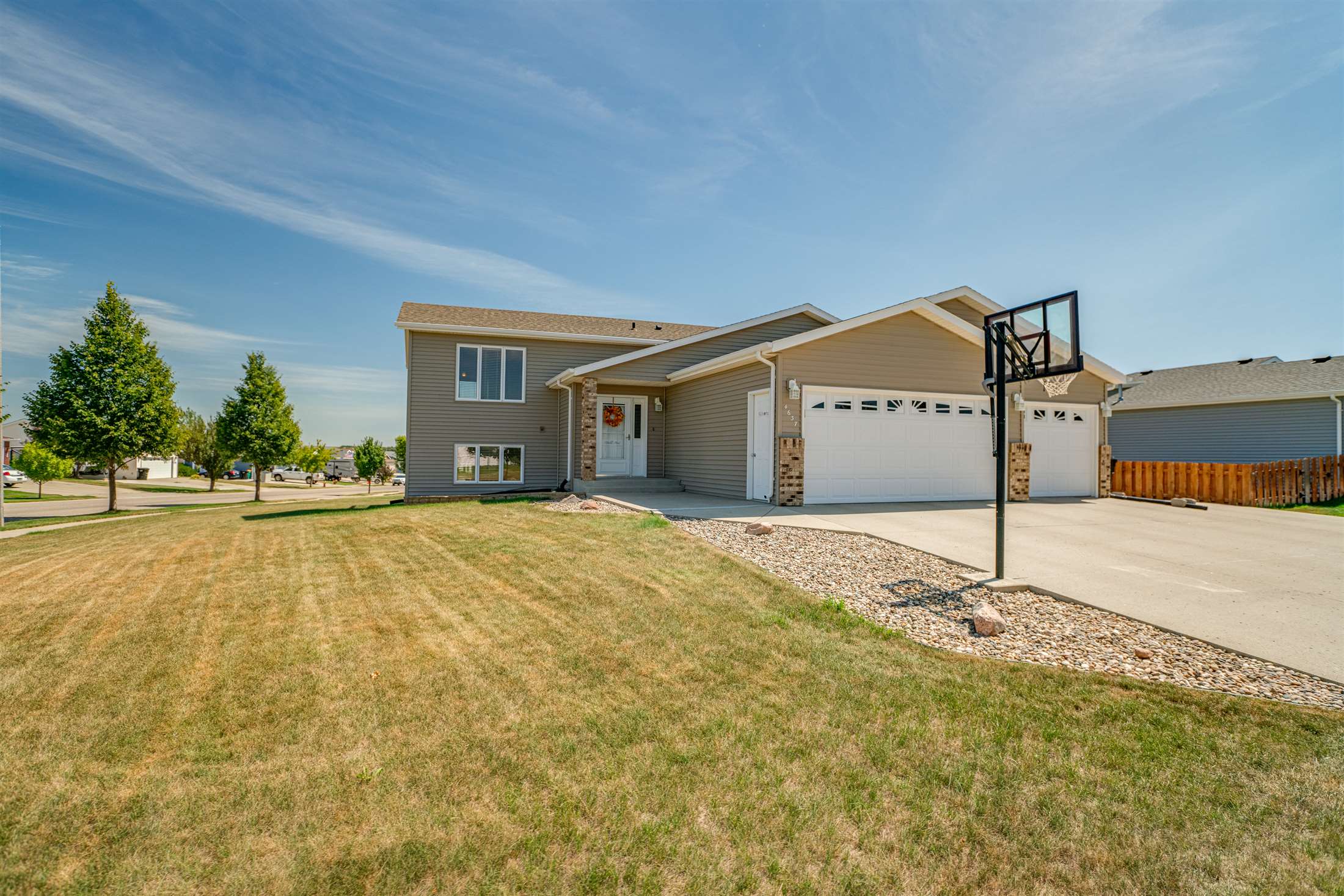 4637 Kost Drive, Bismarck, ND 58503