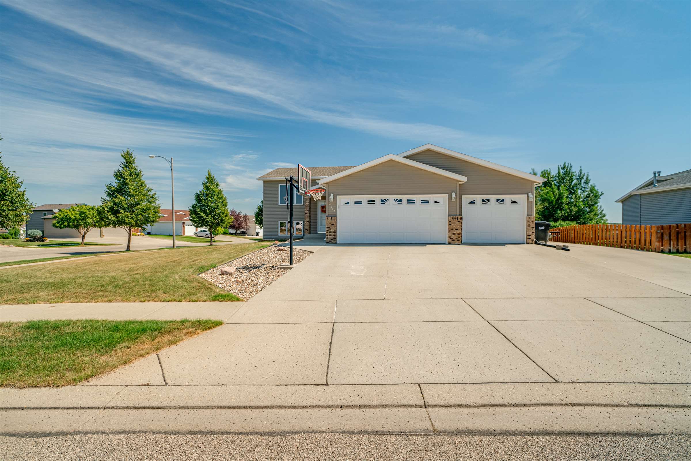 4637 Kost Drive, Bismarck, ND 58503