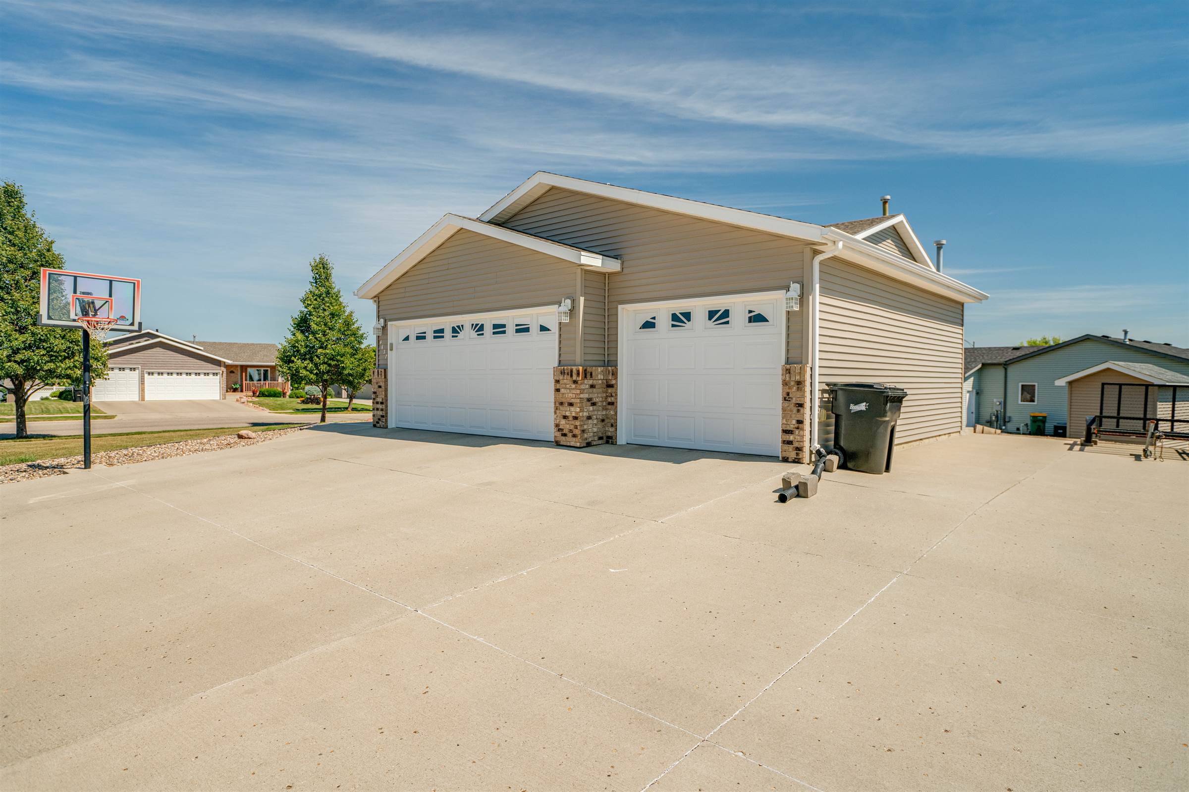 4637 Kost Drive, Bismarck, ND 58503