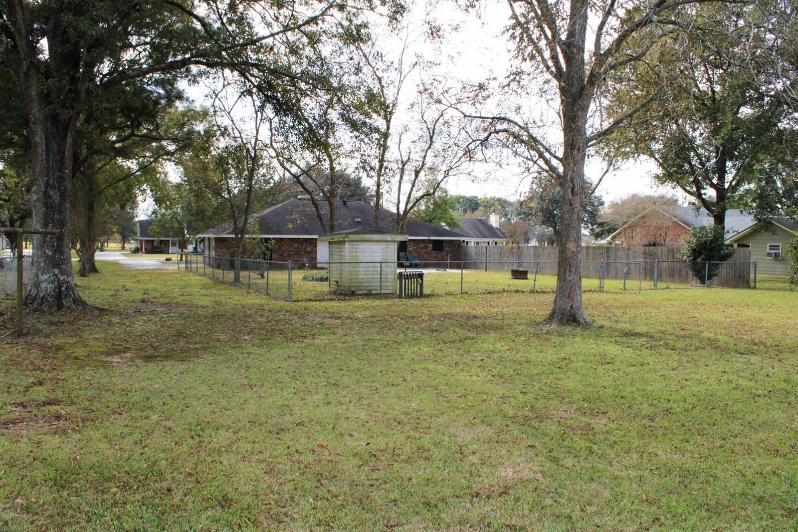 120 Countryview Drive, Youngsville, LA 70592