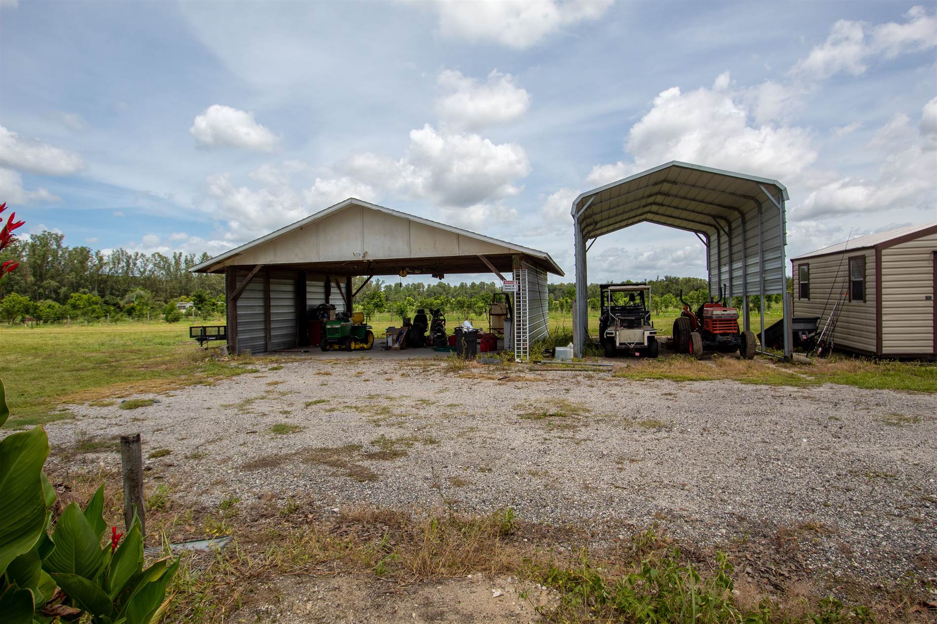 5715 Empire Church Rd., Groveland, FL 34736