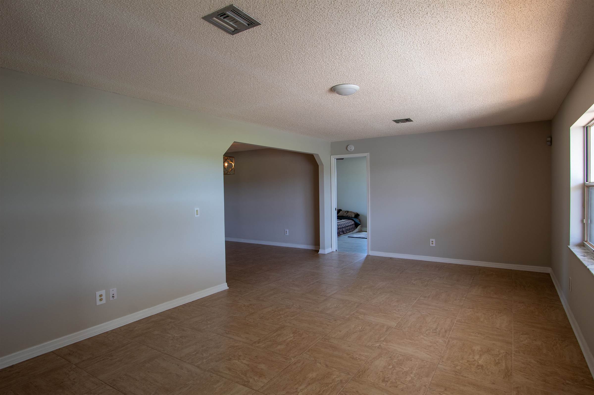 5715 Empire Church Rd., Groveland, FL 34736