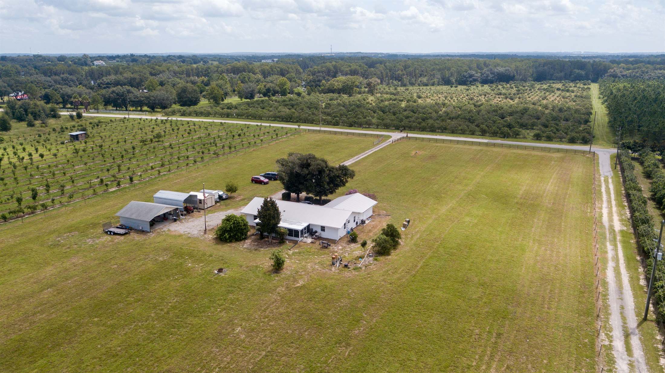 5715 Empire Church Rd., Groveland, FL 34736