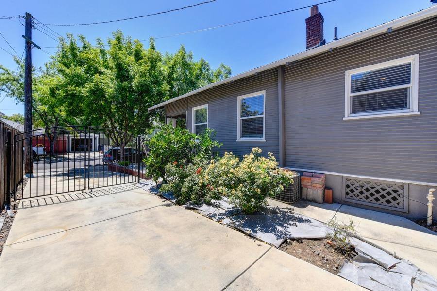 3327 M Street, Sacramento, CA 95816