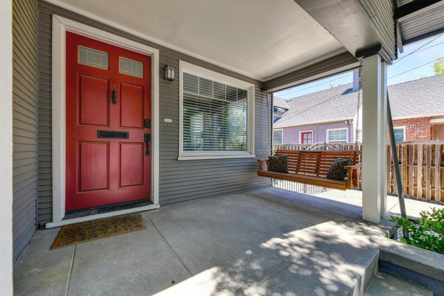 3327 M Street, Sacramento, CA 95816