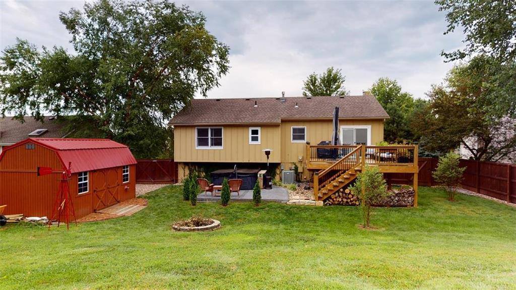 13100 Swartz Road, Bonner Springs, KS 66012