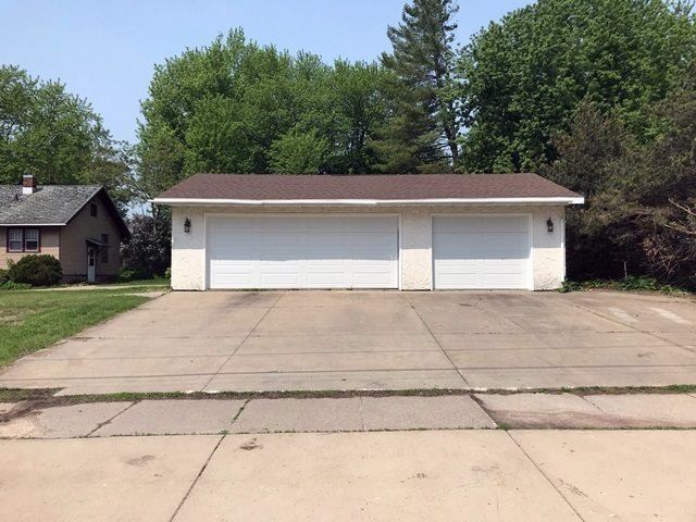 901 W Blodgett Street, Marshfield, WI 54449