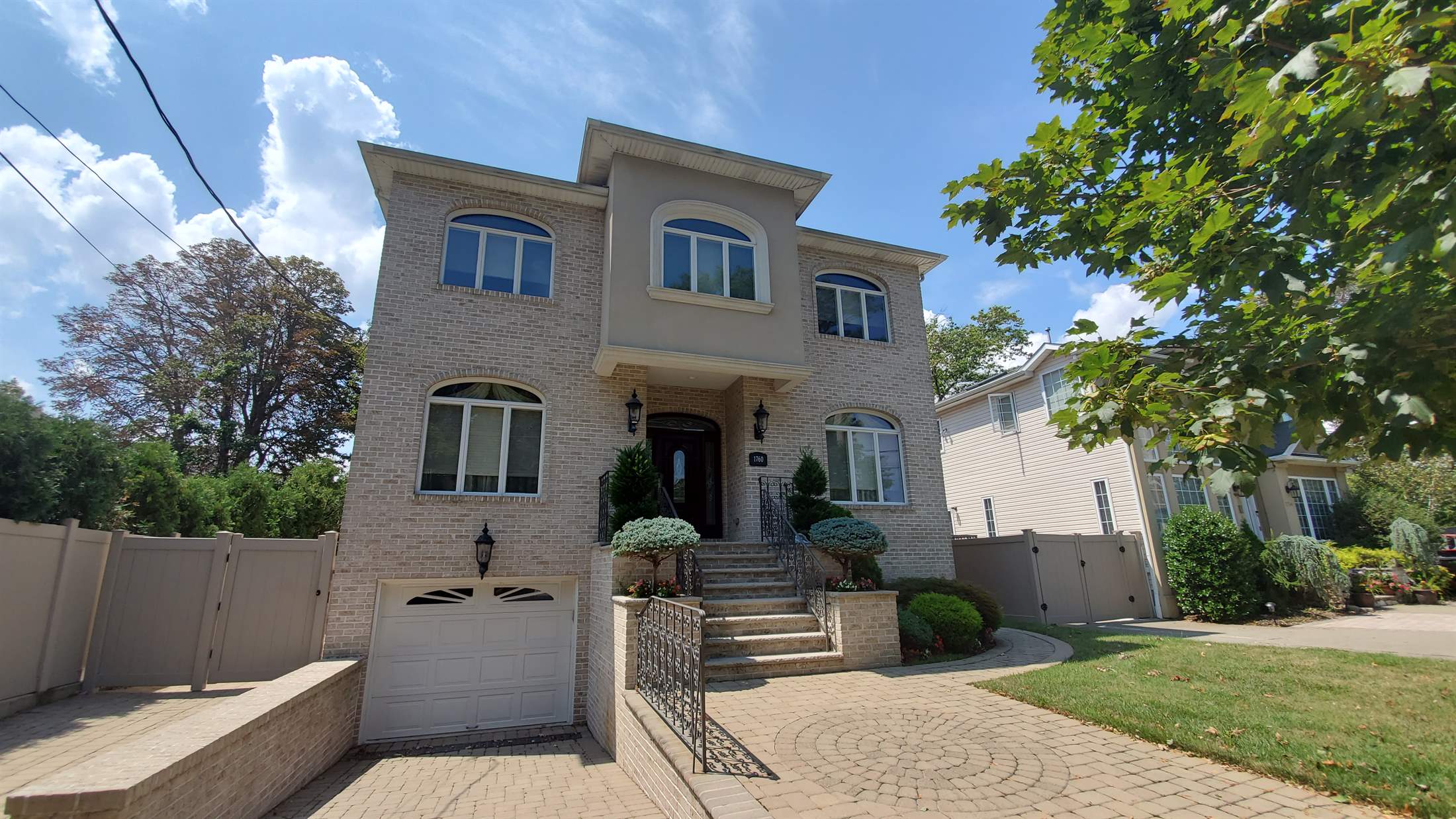 1760 Arden Avenue, Staten Island, NY 10312 Listings