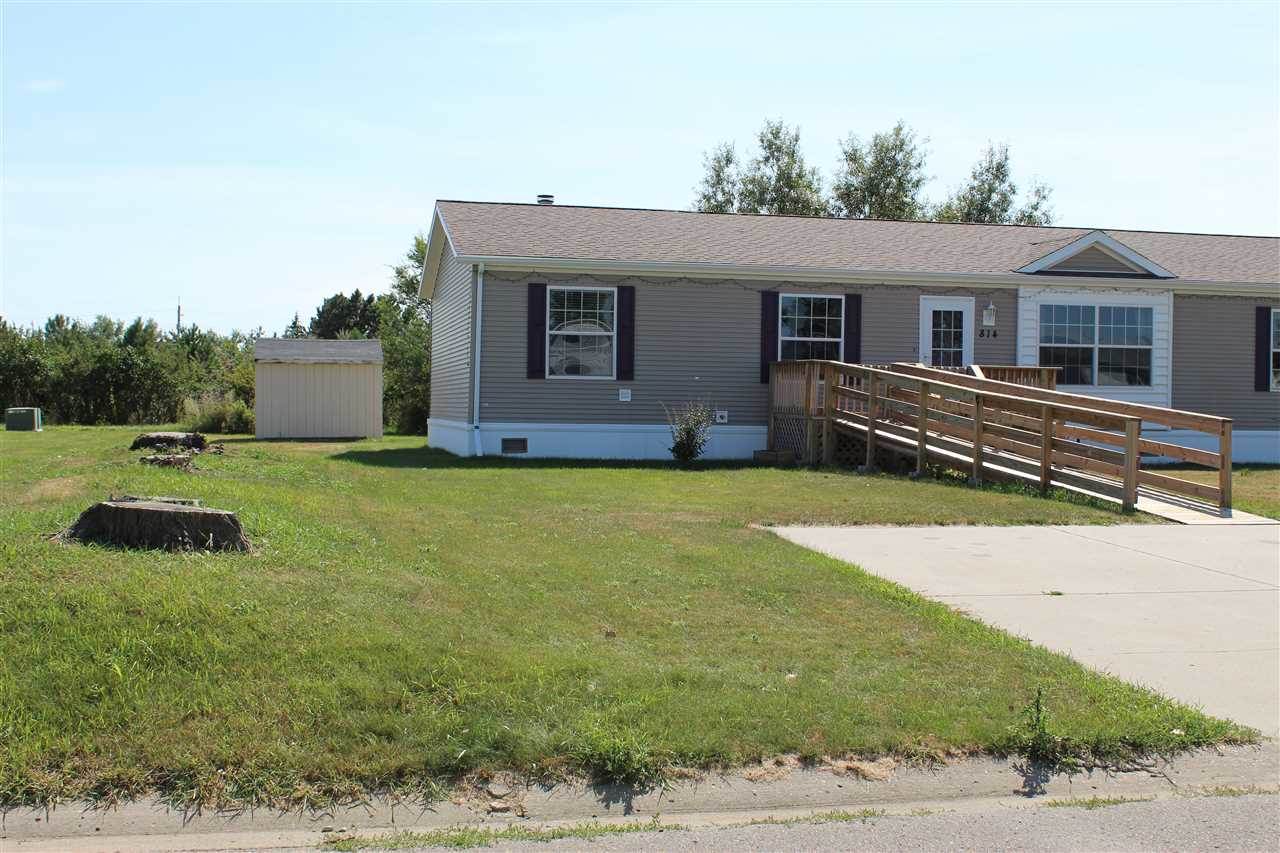 800 SE 31st Ave Lot 814, Minot, ND 58701