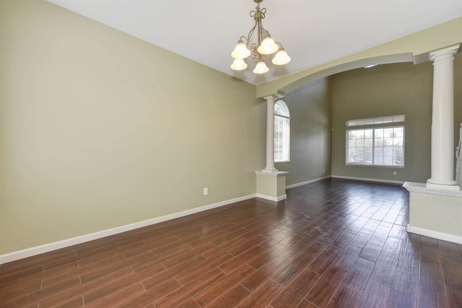 3826 Tivoli Court, Stockton, CA 95212