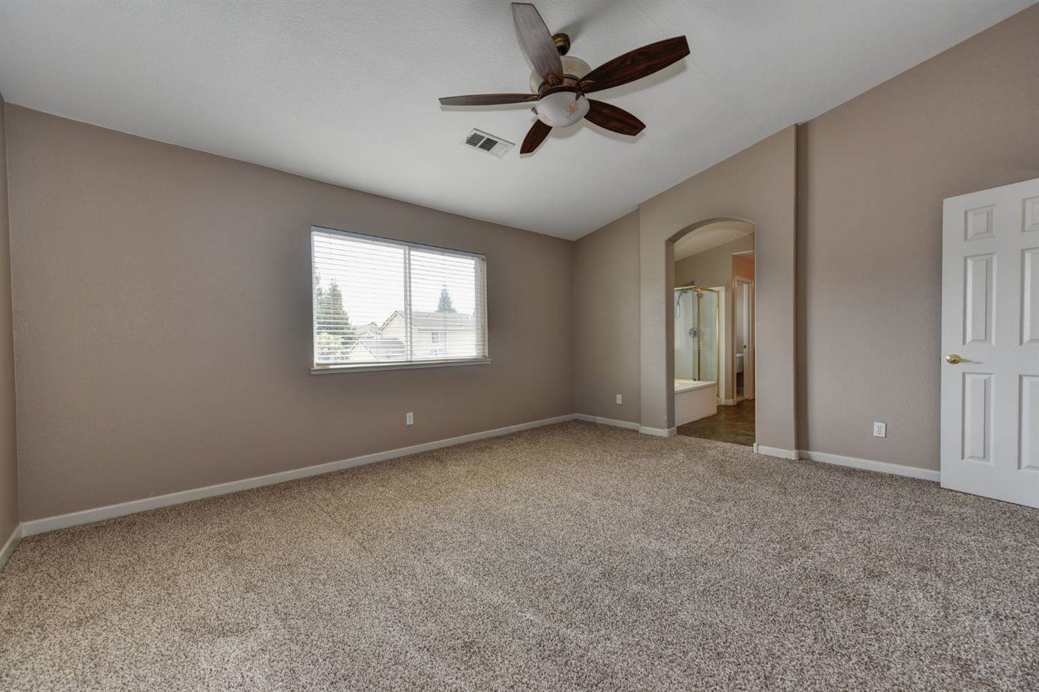 3826 Tivoli Court, Stockton, CA 95212