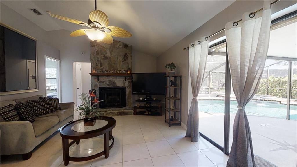 2575 Green Oak Ct, Sarasota, FL 34232